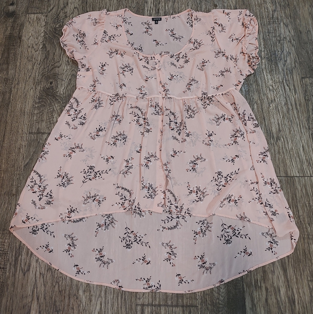 torrid Light Pink Floral High-Low Women's Sheer Top Size 4x - Picture 3 of 8